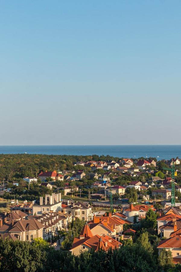 Уютная Квартира В Жк Острова Kryzhanivka Esterno foto